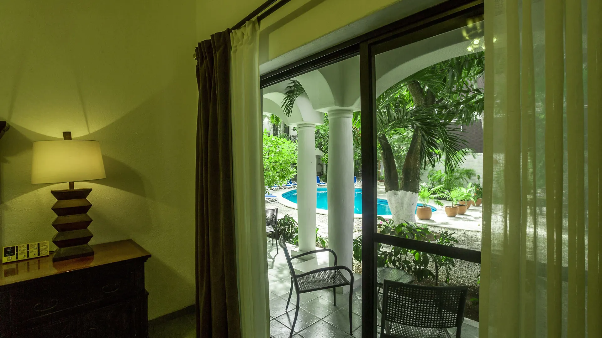Hacienda Paradise Hotel Playa del Carmen
