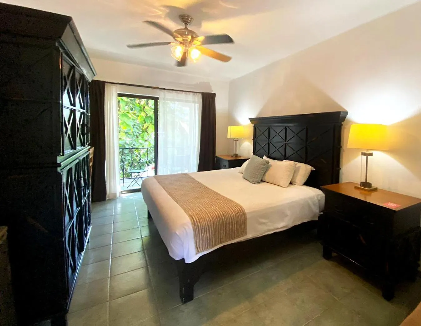 Hacienda Paradise Hotel Playa del Carmen